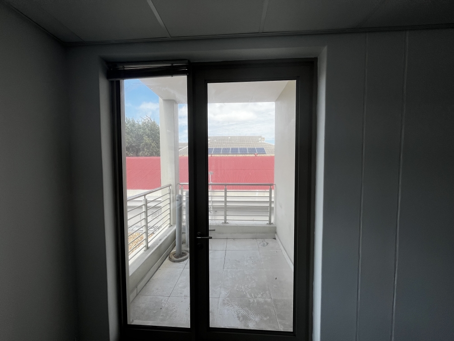 To Let commercial Property for Rent in Bo Oakdale Western Cape